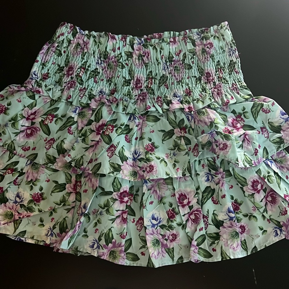 Blue floral skirt NWT